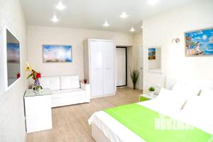 1-к квартира, посуточно, 40м2, 7/10 этаж