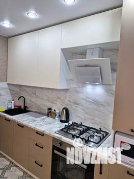 1-к квартира, посуточно, 42м2, 8/10 этаж