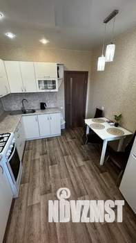 1-к квартира, посуточно, 42м2, 7/9 этаж