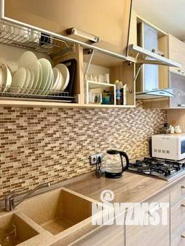 3-к квартира, посуточно, 56м2, 1/1 этаж