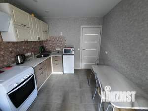 1-к квартира, посуточно, 40м2, 6/10 этаж