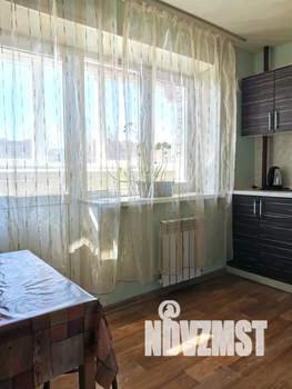 1-к квартира, посуточно, 37м2, 3/10 этаж