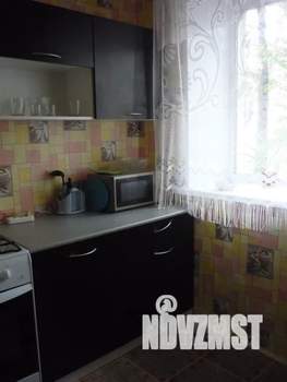 2-к квартира, посуточно, 43м2, 1/5 этаж