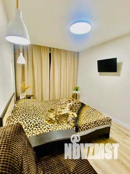 1-к квартира, посуточно, 42м2, 6/9 этаж