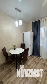 1-к квартира, посуточно, 42м2, 7/9 этаж