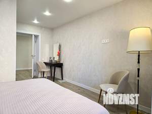 2-к квартира, посуточно, 60м2, 1/1 этаж