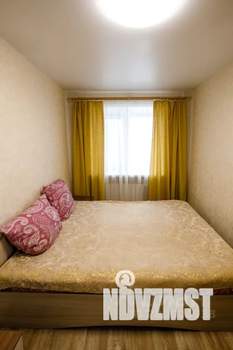 2-к квартира, посуточно, 42м2, 4/4 этаж