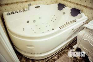 2-к квартира, посуточно, 71м2, 1/1 этаж