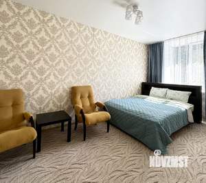 3-к квартира, посуточно, 80м2, 1/1 этаж