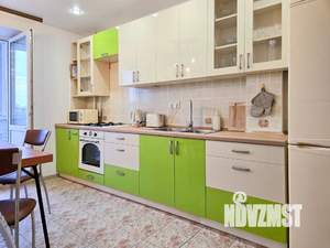 1-к квартира, посуточно, 60м2, 1/1 этаж