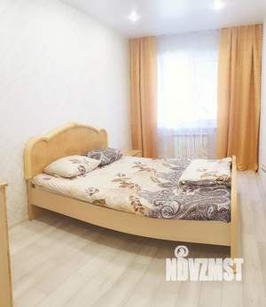 3-к квартира, посуточно, 58м2, 1/1 этаж