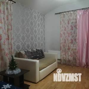 1-к квартира, посуточно, 32м2, 6/6 этаж