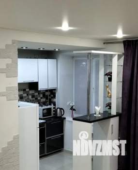 Студия квартира, посуточно, 31м2, 1/4 этаж