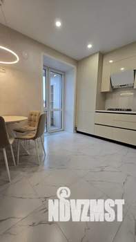 1-к квартира, посуточно, 43м2, 6/9 этаж