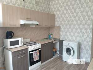 1-к квартира, посуточно, 38м2, 6/9 этаж