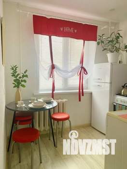 3-к квартира, посуточно, 58м2, 1/5 этаж