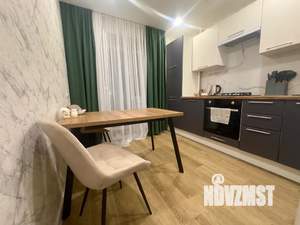 1-к квартира, посуточно, 40м2, 5/9 этаж