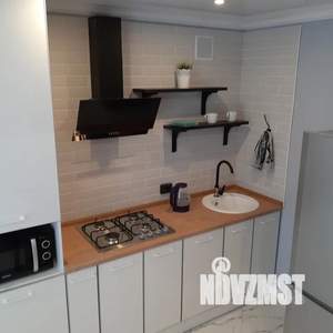 1-к квартира, посуточно, 40м2, 8/9 этаж