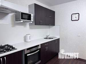 1-к квартира, посуточно, 51м2, 2/5 этаж