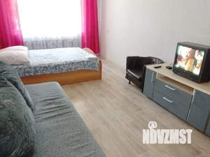 2-к квартира, посуточно, 49м2, 1/5 этаж