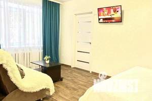 2-к квартира, посуточно, 50м2, 1/1 этаж