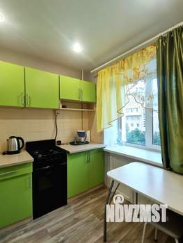 1-к квартира, посуточно, 32м2, 4/5 этаж