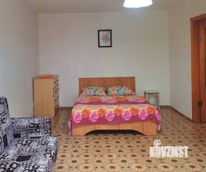 1-к квартира, посуточно, 45м2, 7/15 этаж