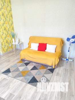 1-к квартира, посуточно, 37м2, 1/9 этаж