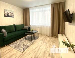 1-к квартира, посуточно, 40м2, 3/10 этаж