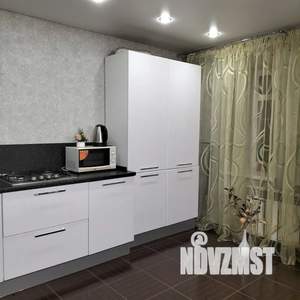 1-к квартира, посуточно, 40м2, 4/4 этаж