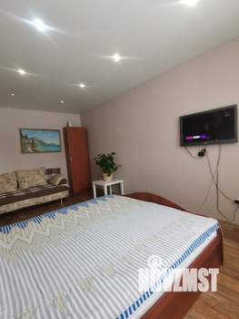 1-к квартира, посуточно, 38м2, 3/10 этаж