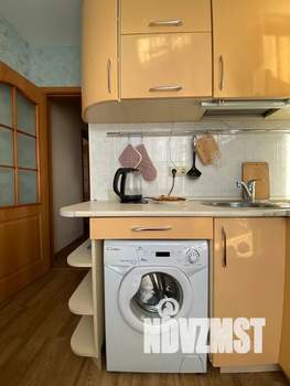 1-к квартира, посуточно, 35м2, 3/5 этаж