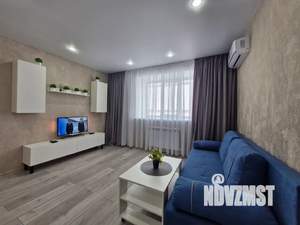 1-к квартира, посуточно, 42м2, 8/10 этаж