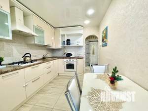 2-к квартира, посуточно, 58м2, 10/10 этаж