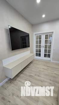 1-к квартира, посуточно, 43м2, 6/9 этаж