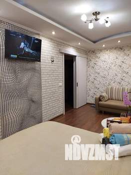 1-к квартира, посуточно, 40м2, 1/5 этаж