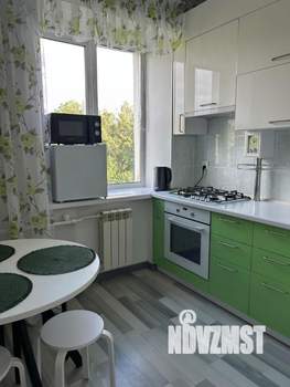 1-к квартира, посуточно, 32м2, 4/4 этаж