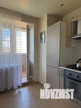 1-к квартира, посуточно, 30м2, 4/9 этаж