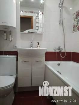 1-к квартира, посуточно, 39м2, 3/10 этаж