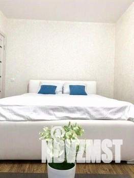 2-к квартира, посуточно, 50м2, 1/1 этаж