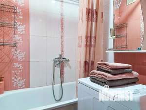3-к квартира, посуточно, 50м2, 1/1 этаж