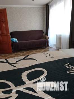 1-к квартира, посуточно, 31м2, 3/6 этаж