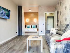 1-к квартира, посуточно, 44м2, 1/1 этаж