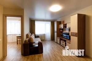 2-к квартира, посуточно, 40м2, 1/1 этаж