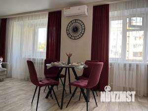 2-к квартира, посуточно, 52м2, 1/1 этаж