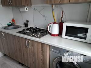 1-к квартира, посуточно, 31м2, 3/5 этаж