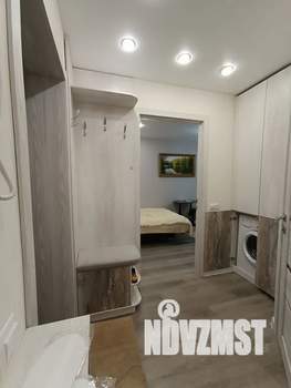 Студия квартира, посуточно, 35м2, 2/5 этаж