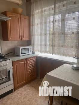 2-к квартира, посуточно, 42м2, 3/4 этаж