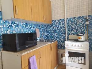 1-к квартира, посуточно, 32м2, 1/5 этаж