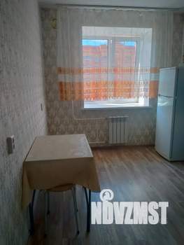 1-к квартира, посуточно, 38м2, 6/9 этаж